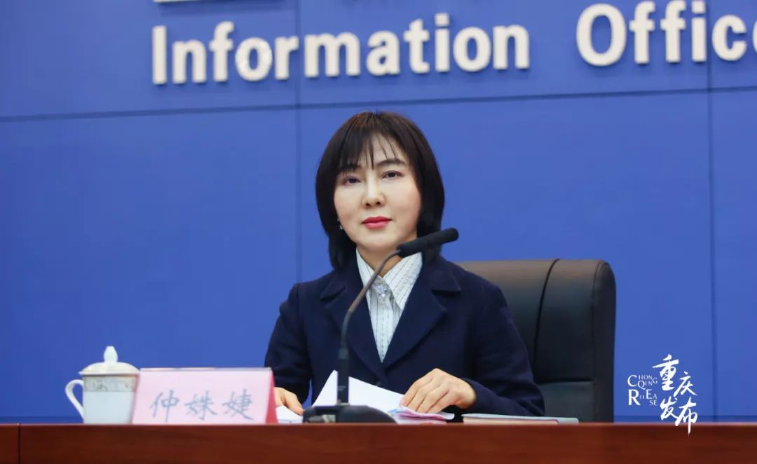 仲姝婕介绍相关情况&nbsp;&nbsp;李聪冲&nbsp;&nbsp;摄