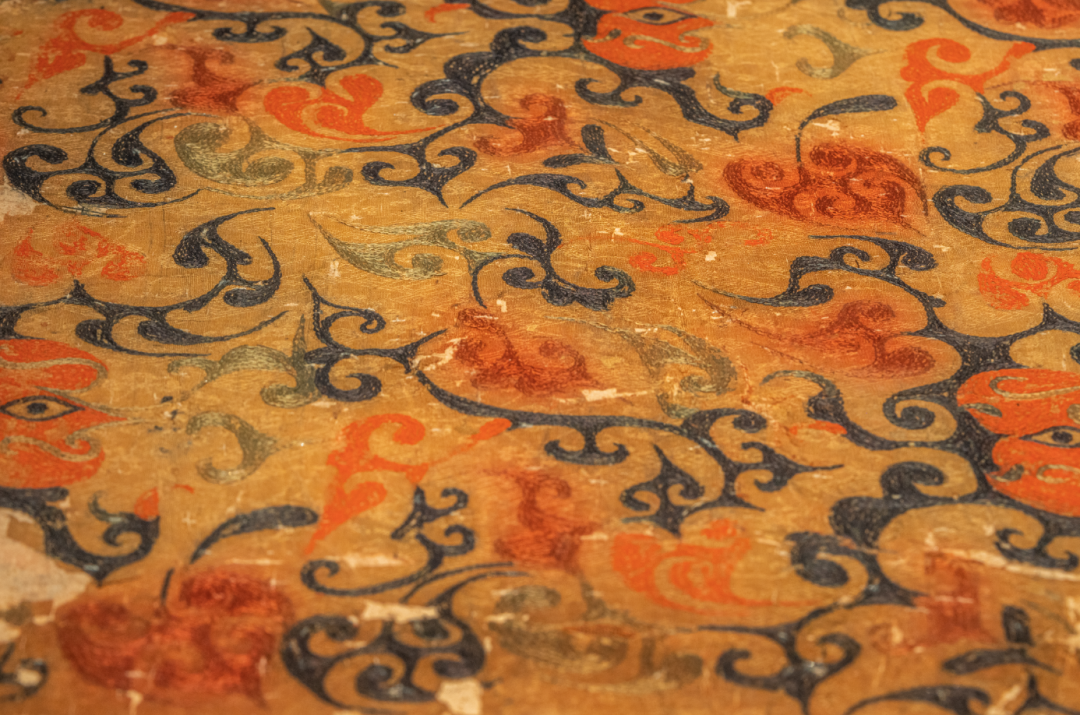 黄褐色对鸟菱纹绮地"乘云绣" 西汉&nbsp;湖南省博物馆