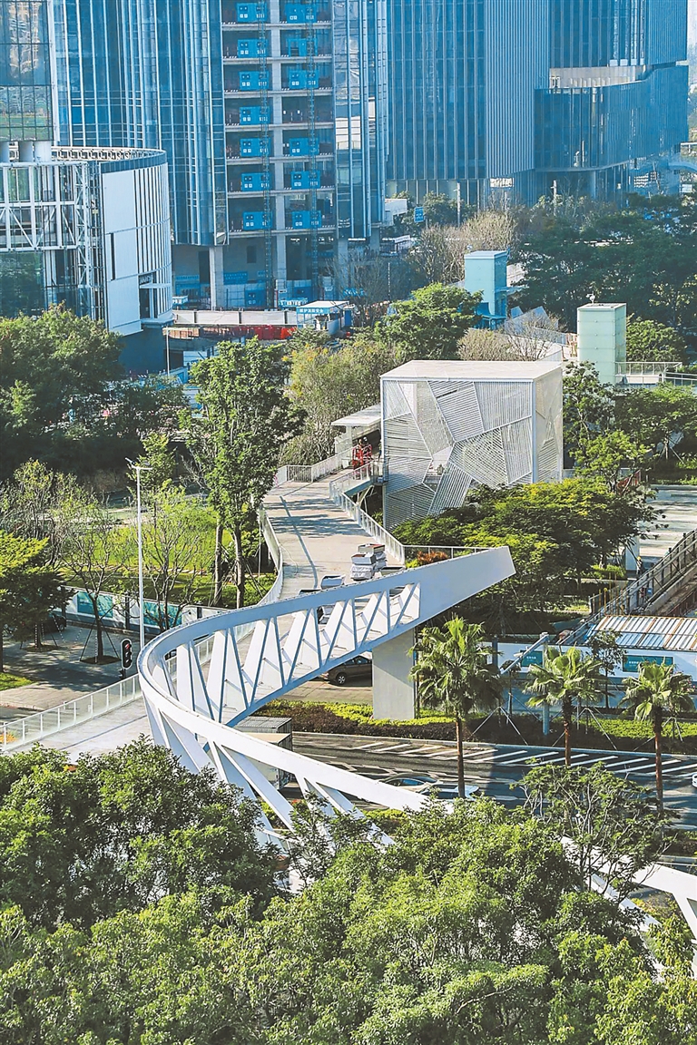 全国首个"空中,地面,地下"三位一体城市连廊春节期间开放|华侨城_新浪