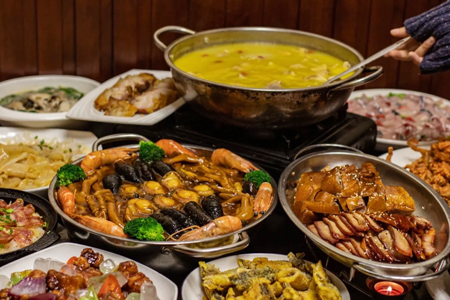 年夜饭上最贵的一道菜，居然用盆装？休闲区蓝鸢梦想 - Www.slyday.coM