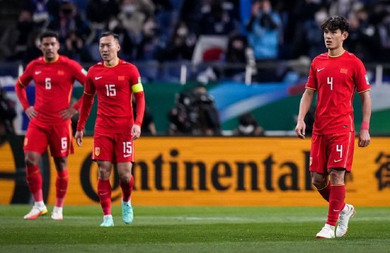 武磊全场最低分!被日本人抢断10次,退钱哥发声,罕见挺国足休闲区蓝鸢梦想 - Www.slyday.coM 武磊全场最低分!被日本人抢断10次,退钱哥发声,罕见挺国足休闲区蓝鸢梦想 - Www.slyday.coM