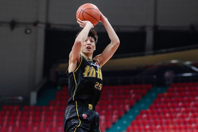 CBA第2阶段结束!本土最强锋线排名,阿不都仍是王者 球迷有话说休闲区蓝鸢梦想 - Www.slyday.coM CBA第2阶段结束!本土最强锋线排名,阿不都仍是王者 球迷有话说休闲区蓝鸢梦想 - Www.slyday.coM