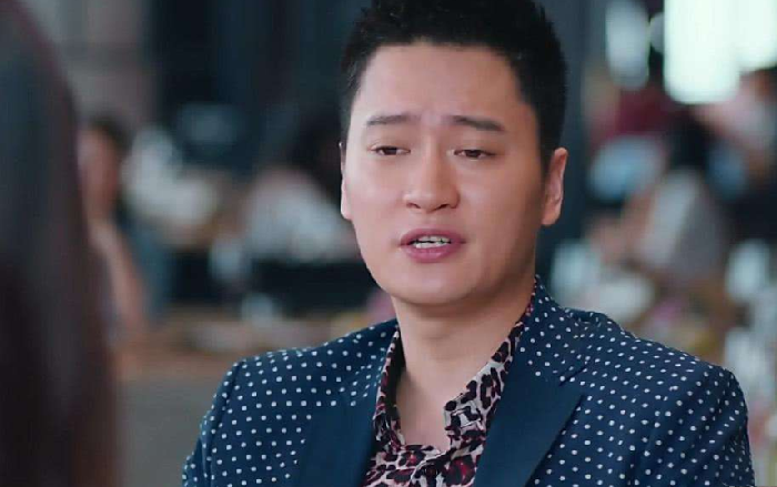 欢乐颂樊胜美能轻易识破白渣男为何就看不透曲连杰的伎俩呢