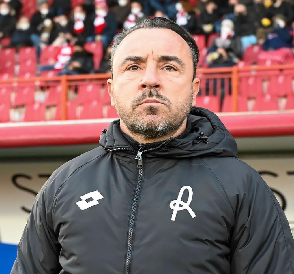 由布罗基教练执教的维琴察客场1:2不敌莱切队