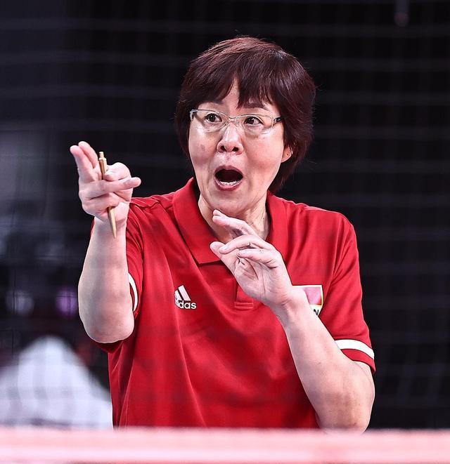 网曝蔡斌任中国女排主教练已获批复不日将宣布球迷实至名归