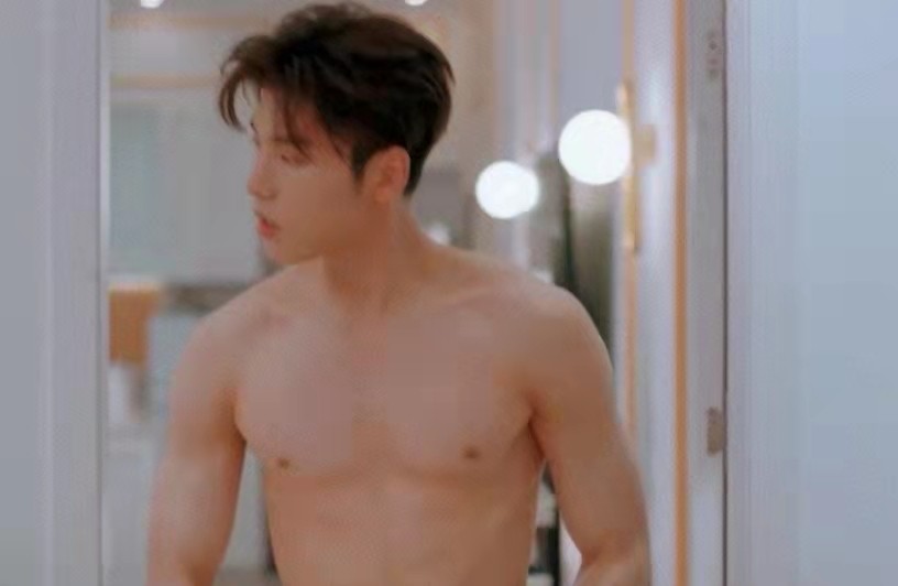 好甜好上头！金晨王子异拍姐弟恋太会撩，亲亲抱抱被俩人玩明白了休闲区蓝鸢梦想 - Www.slyday.coM