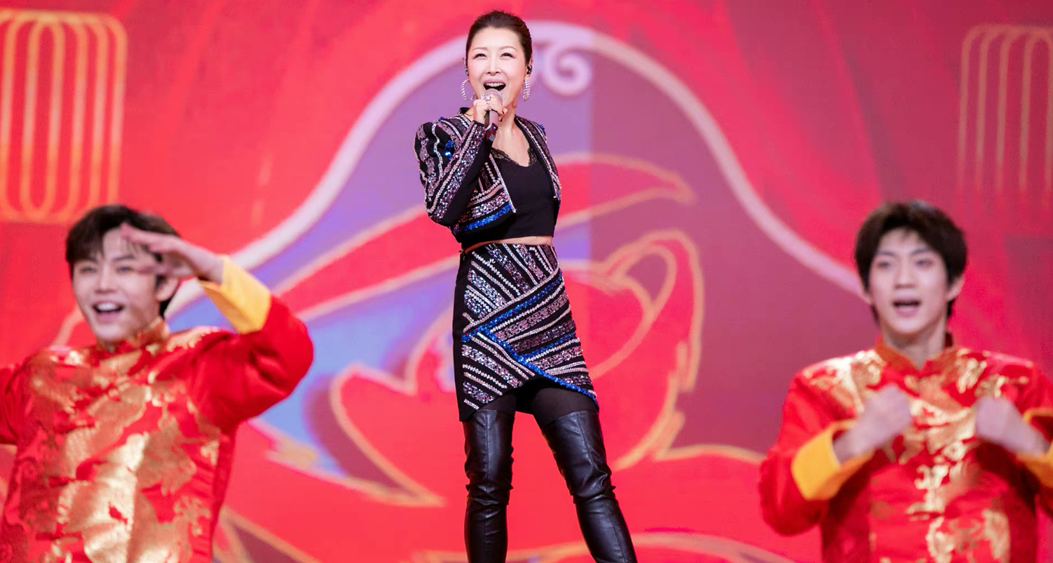 湖南春晚5大彩蛋孙悦金曲唱出年味刘谦魔术卡点刘迦凌空起舞