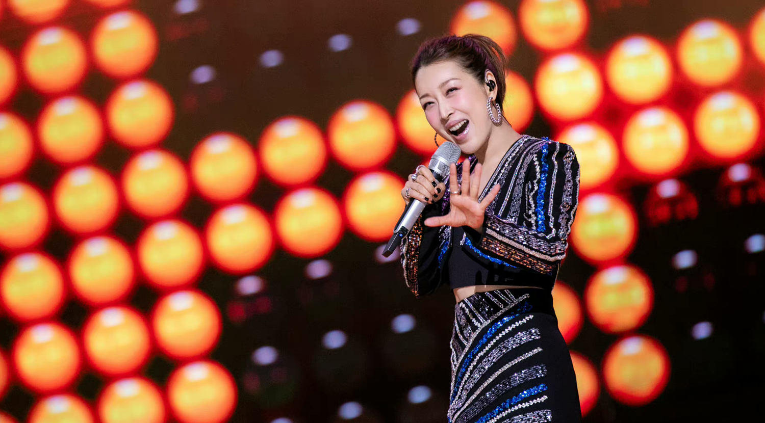 湖南春晚5大彩蛋孙悦金曲唱出年味刘谦魔术卡点刘迦凌空起舞