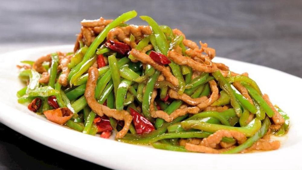 快餐店青椒肉丝为啥那么好吃?原来是这样炒的,肉丝滑嫩美味下饭休闲区蓝鸢梦想 - Www.slyday.coM 快餐店青椒肉丝为啥那么好吃?原来是这样炒的,肉丝滑嫩美味下饭休闲区蓝鸢梦想 - Www.slyday.coM