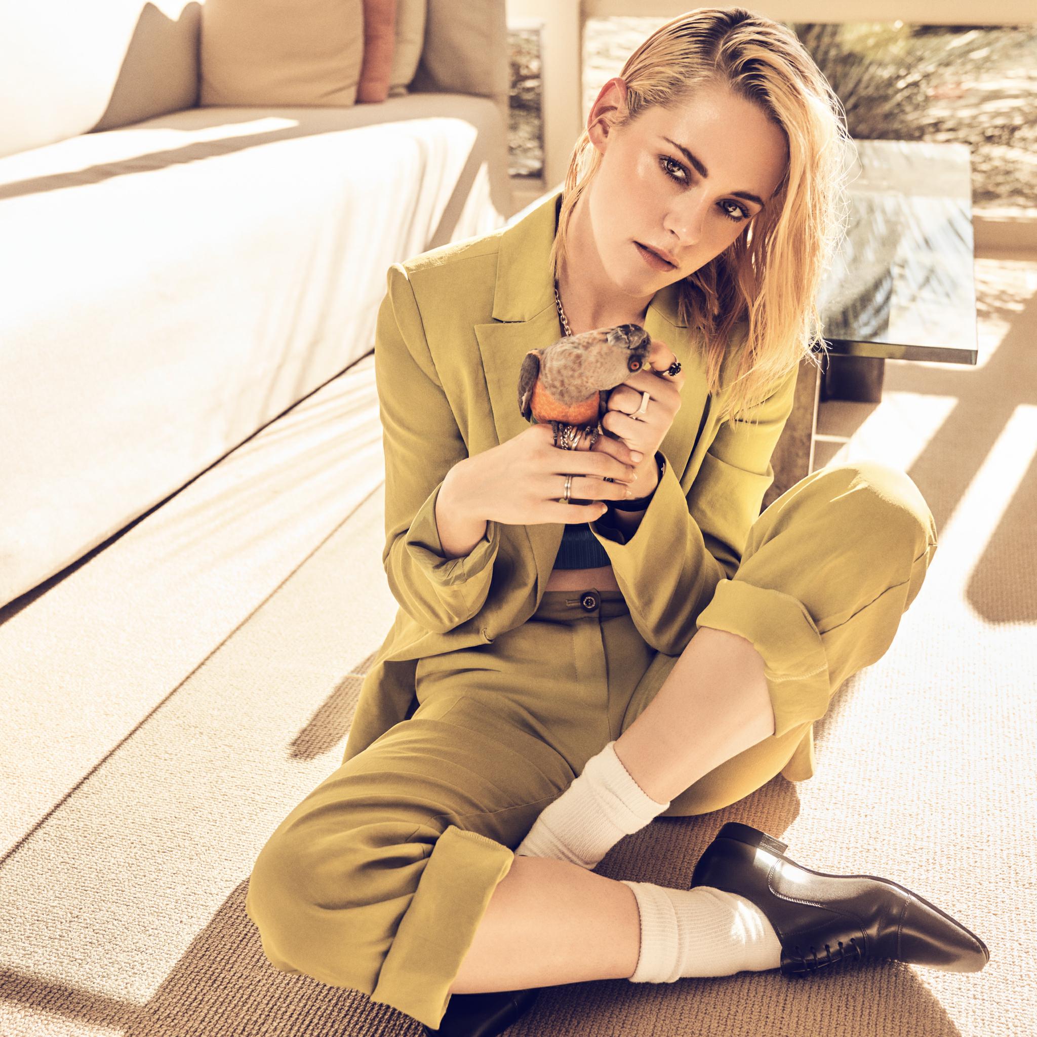 美k登上《backstage》杂志封面及写真美图大赏!