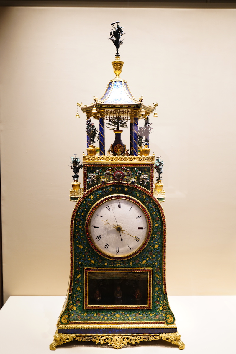 现场清宫钟鸣紫禁城避暑山庄藏钟联展