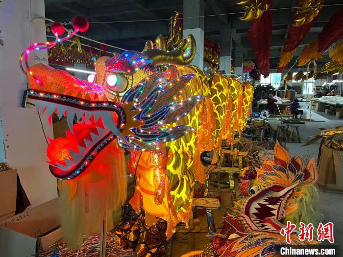 探访江西七百年"非遗"龙灯:让中国龙"舞"向世界