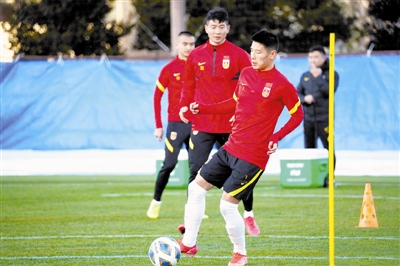 国足今晚为出线希望而战休闲区蓝鸢梦想 - Www.slyday.coM