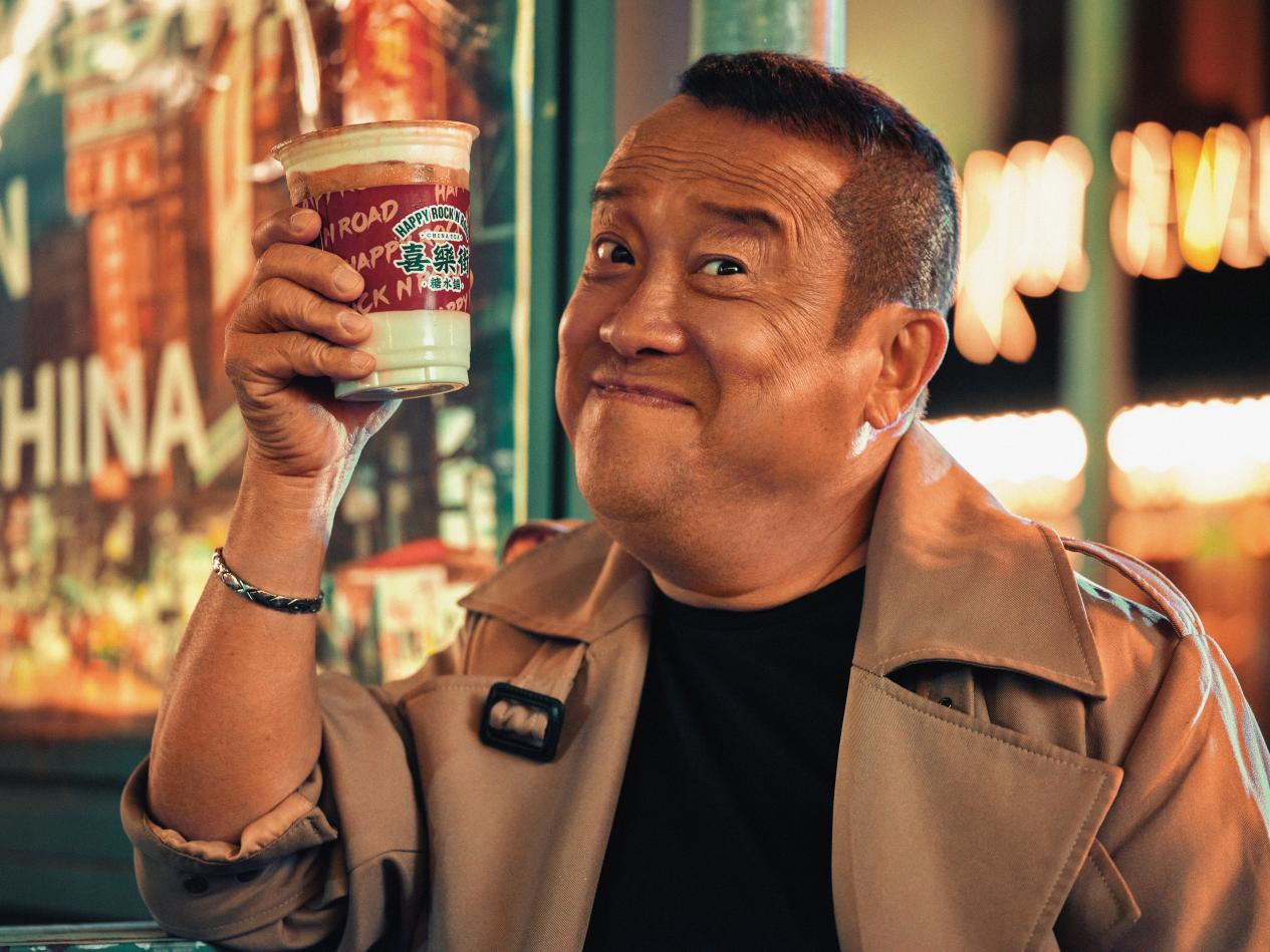 据悉喜乐街·糖水铺由香港喜剧大师曾志伟,与40年茶餐厅大师叶从嘉