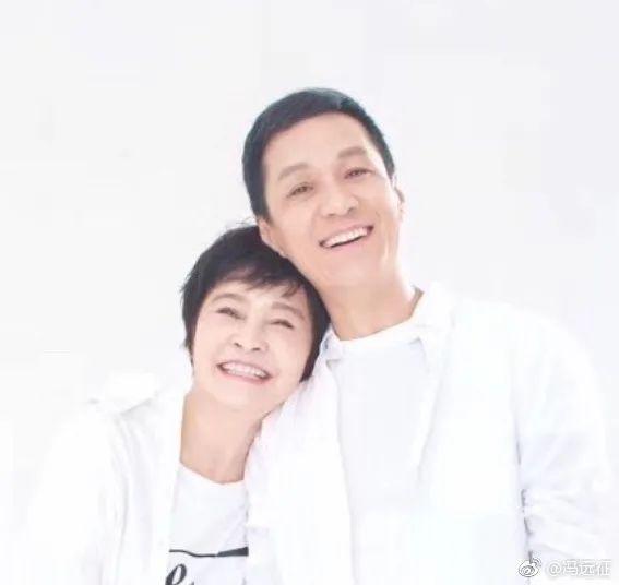 独宠妻子29年，却被网友骂“家暴男”，冯远征到底有多冤？休闲区蓝鸢梦想 - Www.slyday.coM