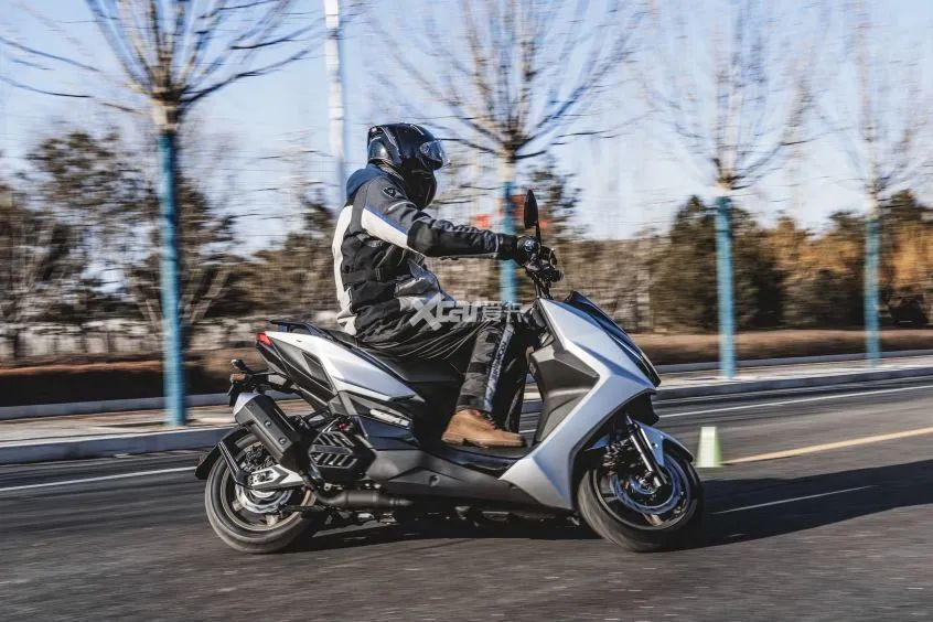 战羊的终极奥义,试驾光阳krv 180 tcs