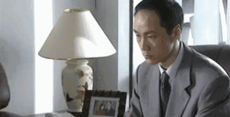 独宠妻子29年，却被网友骂“家暴男”，冯远征到底有多冤？休闲区蓝鸢梦想 - Www.slyday.coM