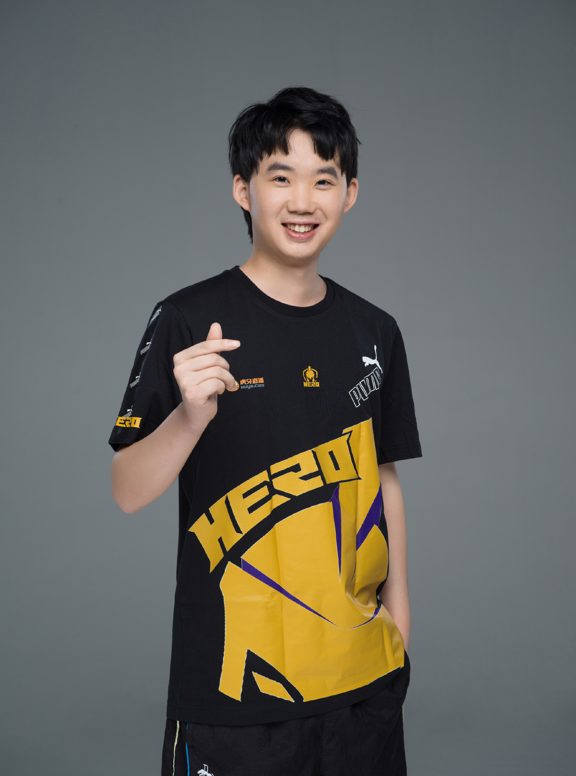 王庆的身份变成了南京hero久竞的主教练.受访者供图