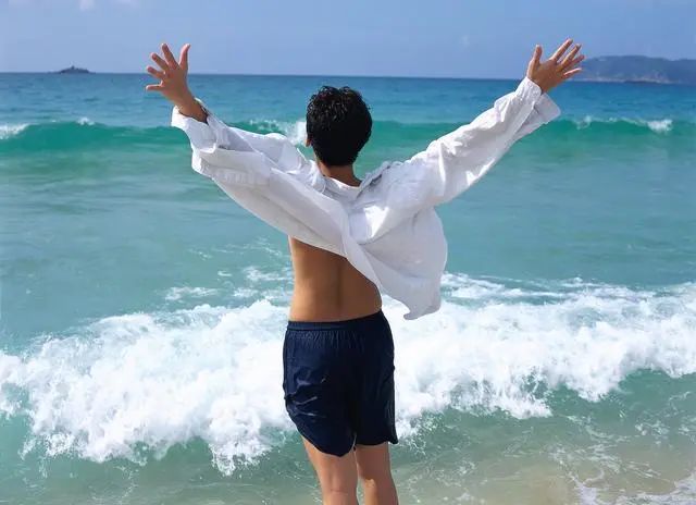 水瓶座男生的性格特点是什么?说的是你男朋友吗?休闲区蓝鸢梦想 - Www.slyday.coM 水瓶座男生的性格特点是什么?说的是你男朋友吗?休闲区蓝鸢梦想 - Www.slyday.coM