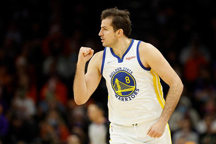 勇士伤病情况更新别利察背部痉挛一哥缺席怀斯曼开始训练