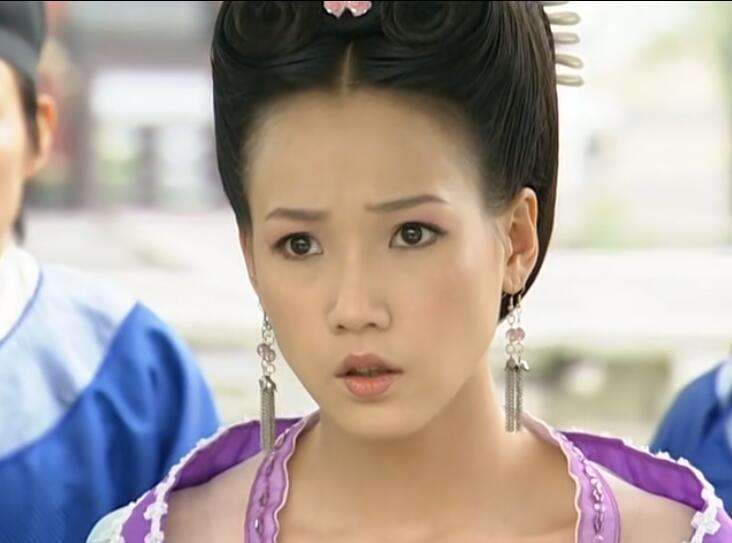 至尊红颜萧淑妃张本渝46岁生日大晒素颜照状态超好