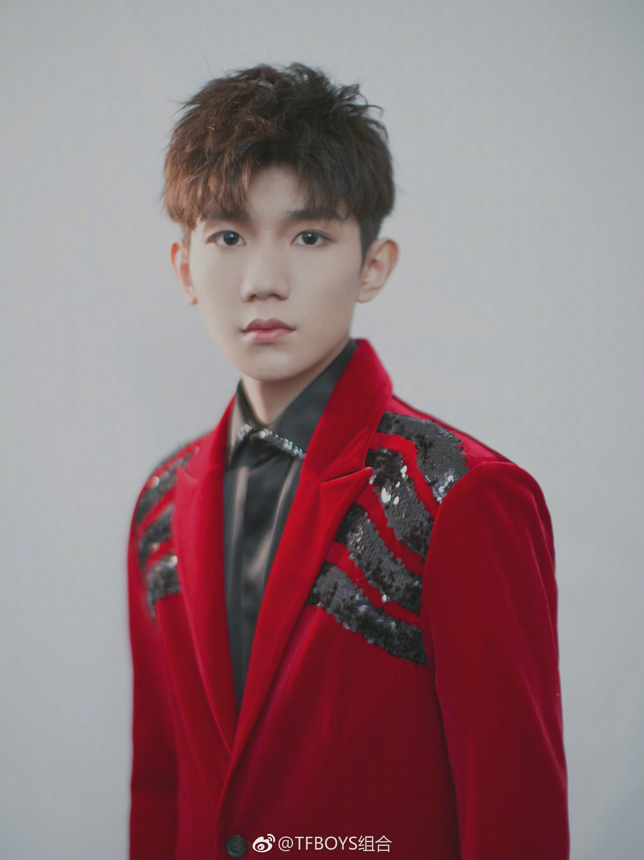 王源官宣春晚进行时红红火火过大年期待王源