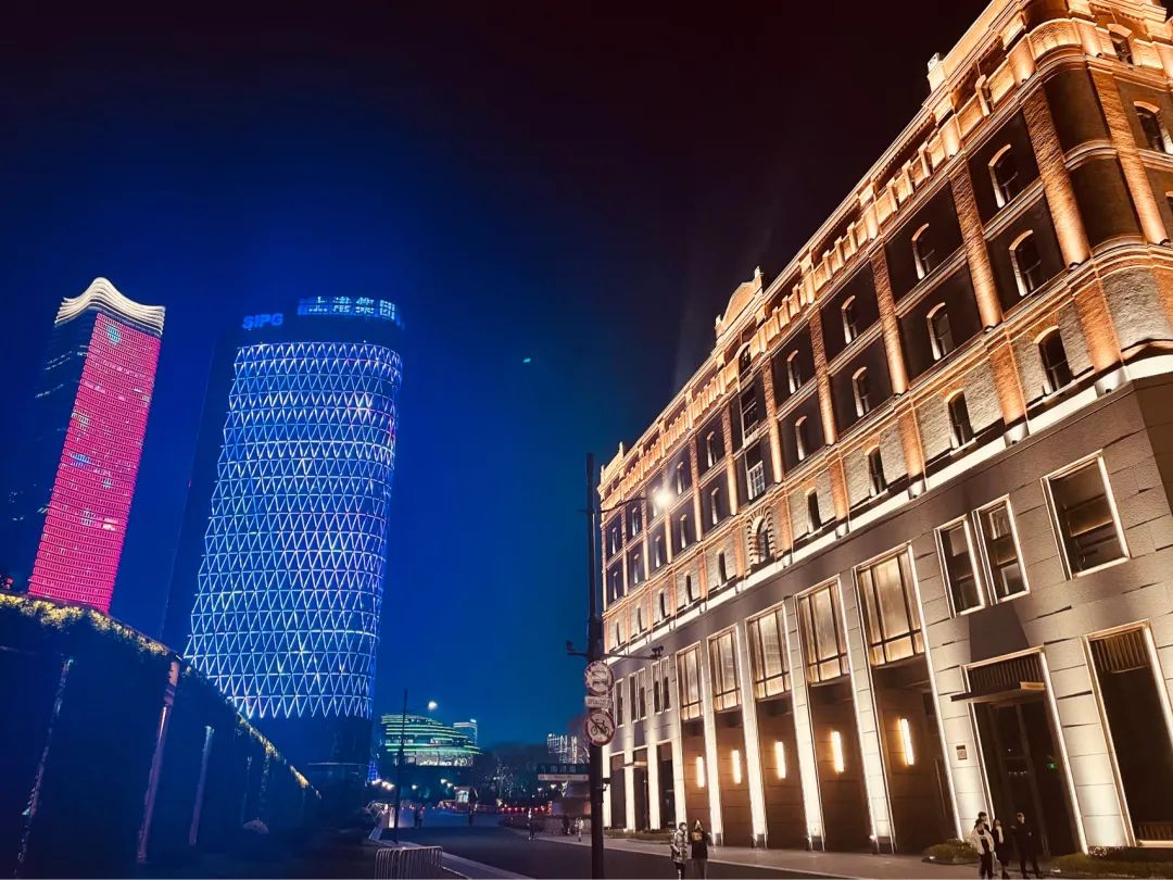 “加速回血！世茂八折出售上海外滩茂悦酒店，一个多月回笼资金超百亿