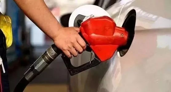 大幅调整！今晚，油价要变！休闲区蓝鸢梦想 - Www.slyday.coM