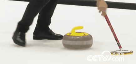 ▲现代冰壶扫帚