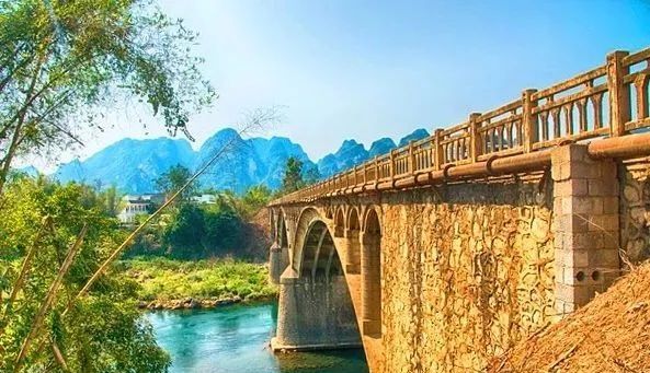 比桂林人少，比荔波精致，这座小城才是真正的世外仙境！休闲区蓝鸢梦想 - Www.slyday.coM