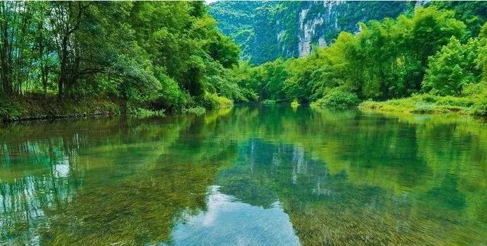 比桂林人少，比荔波精致，这座小城才是真正的世外仙境！休闲区蓝鸢梦想 - Www.slyday.coM