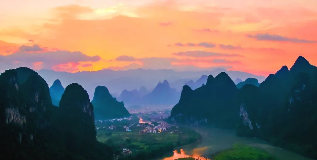 比桂林人少，比荔波精致，这座小城才是真正的世外仙境！休闲区蓝鸢梦想 - Www.slyday.coM