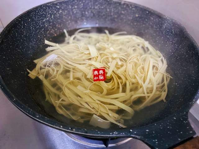 在大鱼大肉的春节宴里,炒菜真的是大家最爱的款式,清淡且好吃休闲区蓝鸢梦想 - Www.slyday.coM 在大鱼大肉的春节宴里,炒菜真的是大家最爱的款式,清淡且好吃休闲区蓝鸢梦想 - Www.slyday.coM