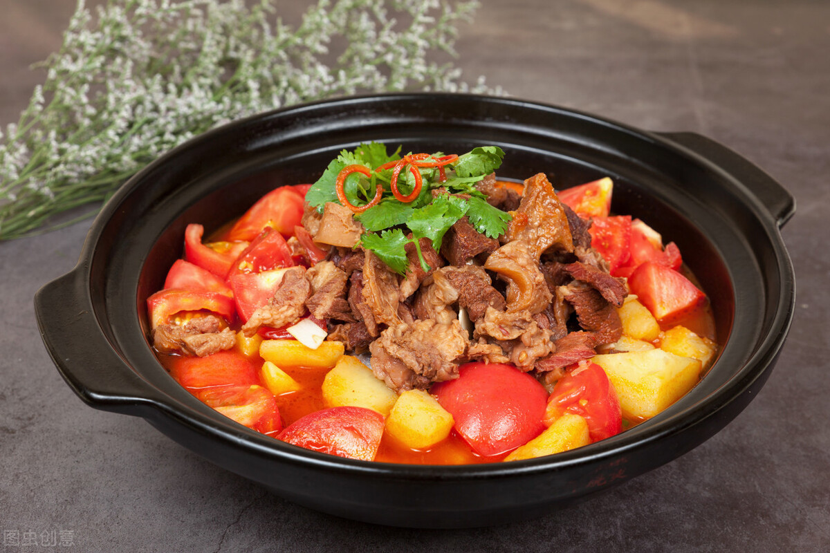 番茄炒牛肉怎样才能又滑又嫩牛肉腌制一下出锅香嫩好吃
