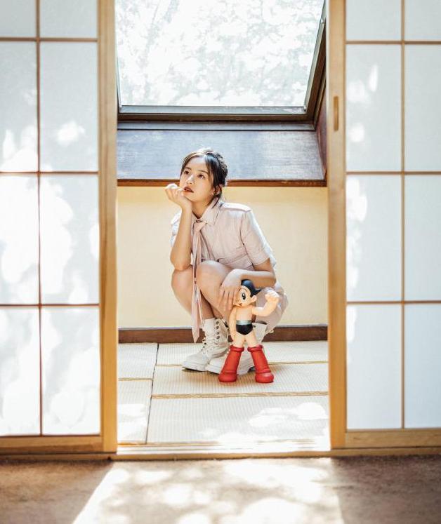 虎年首批大火的4位明星,3位是“00后”,1位是“锅姨”休闲区蓝鸢梦想 - Www.slyday.coM 虎年首批大火的4位明星,3位是“00后”,1位是“锅姨”休闲区蓝鸢梦想 - Www.slyday.coM