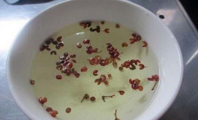 花椒泡脚有什么好处 花椒泡脚作用和功效介绍