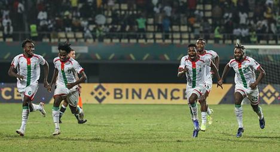 非洲杯又爆大冷！世界第60创奇迹，1休闲区蓝鸢梦想 - Www.slyday.coM