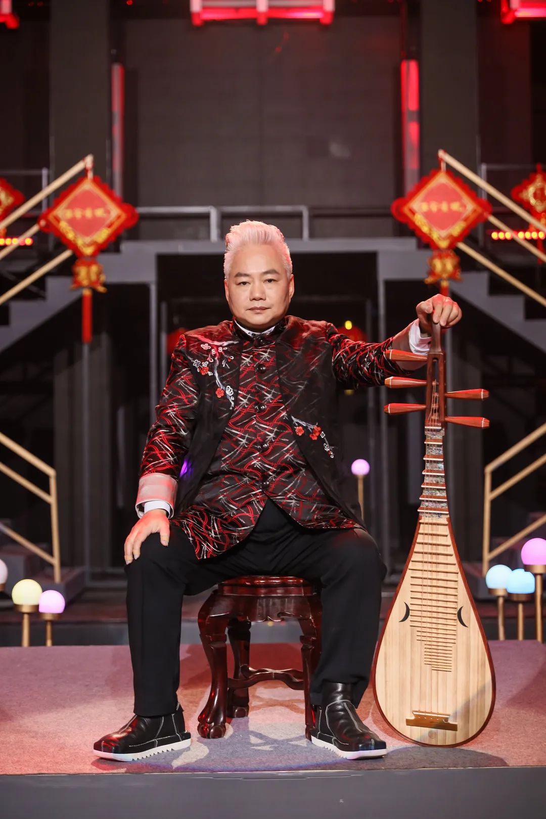 珠江春暖幸福年国潮也玩无限流国乐大师方锦龙爆破新春次元壁