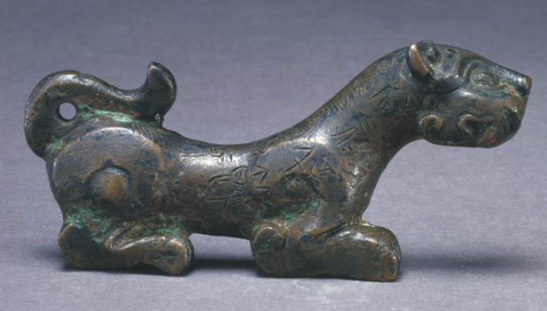 鉴赏博物馆里的铜虎从虎之王者到兵器虎符