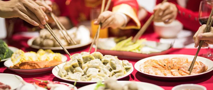 为什么说“破例”，才是春节的新习俗？休闲区蓝鸢梦想 - Www.slyday.coM