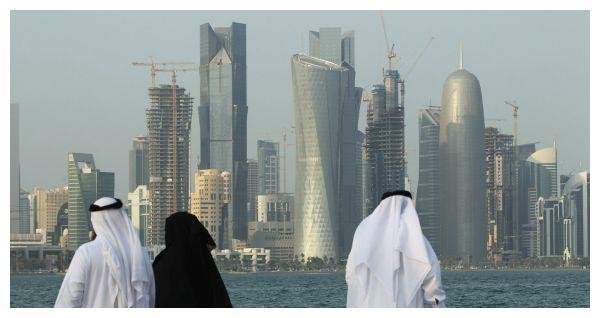 中国小伙放弃卖石油，在沙漠中种青菜，成卡塔尔前100名富豪休闲区蓝鸢梦想 - Www.slyday.coM