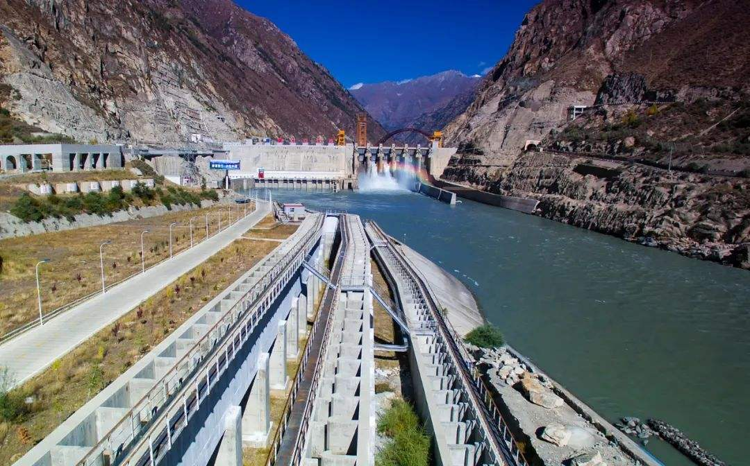 中国超级水电站堪比2个三峡,咋做到的|水电站|墨脱|三峡_新浪新闻