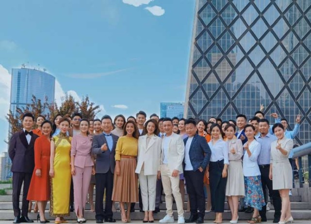 《我和春天有个约会》公布彩排照!东方卫视主持人的排位很有看头休闲区蓝鸢梦想 - Www.slyday.coM 《我和春天有个约会》公布彩排照!东方卫视主持人的排位很有看头休闲区蓝鸢梦想 - Www.slyday.coM