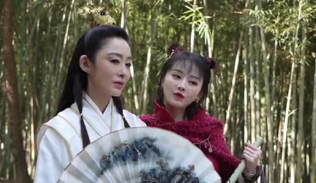 张敏时隔29年再演赵敏,状态疲惫眼神沧桑,神还原却毁了经典|张敏|赵敏|经典_新浪新闻
