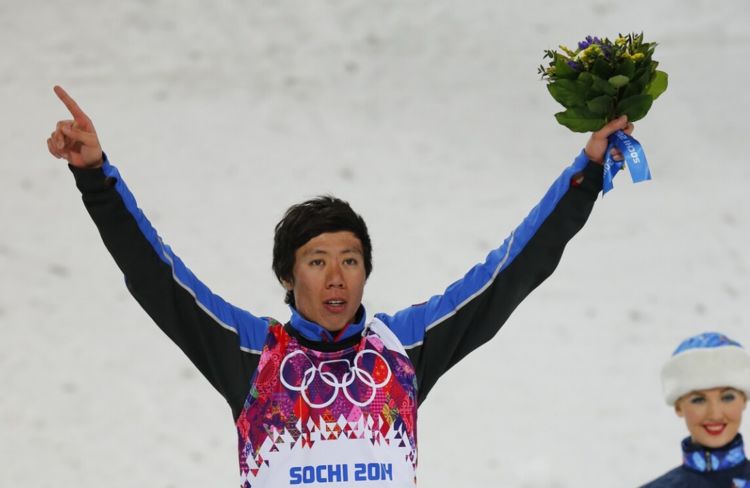 男运动员:贾宗洋,齐广璞,孙佳旭,王心迪女运动员:徐梦桃,孔凡钰,邵琪