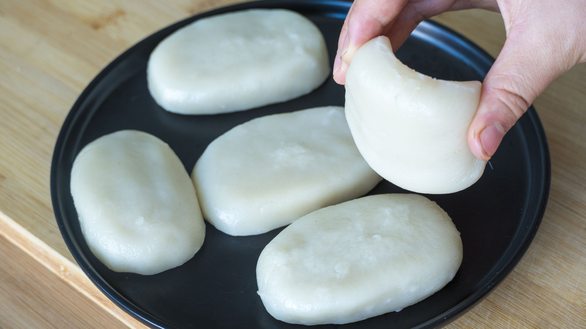 明天大年初一，吃什么记得遵循“6样”，虎年行大运，老规矩别忘休闲区蓝鸢梦想 - Www.slyday.coM