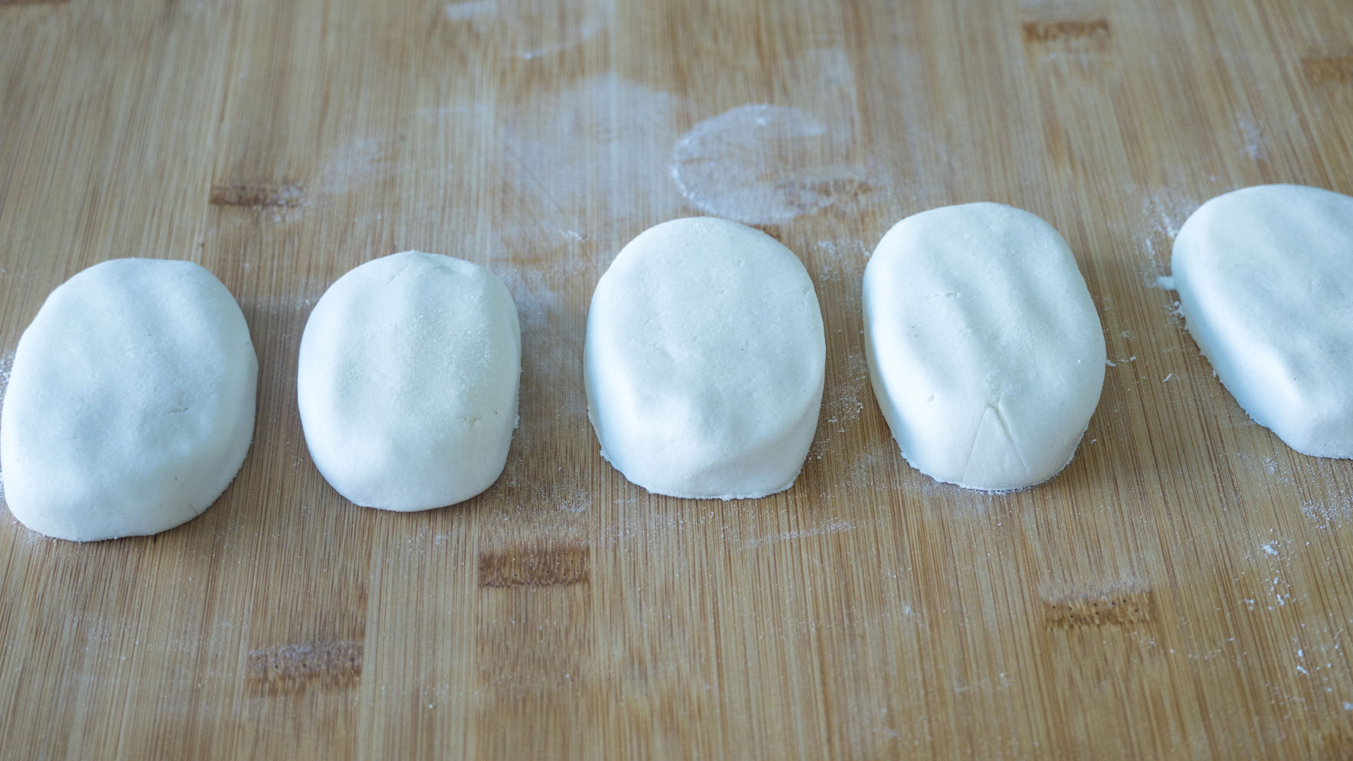 明天大年初一，吃什么记得遵循“6样”，虎年行大运，老规矩别忘休闲区蓝鸢梦想 - Www.slyday.coM