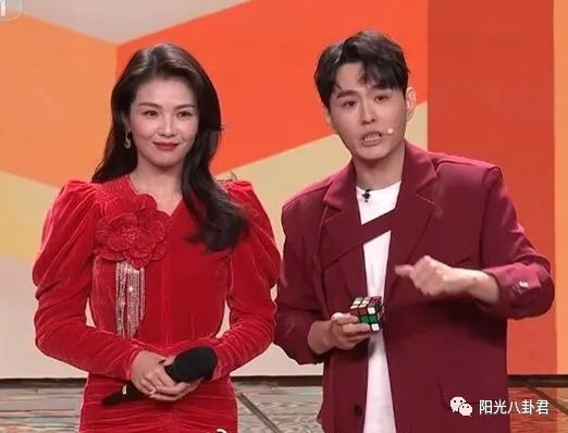 央视春晚8大热搜谁最风光，马凡舒好漂亮，撒贝宁嘴瓢，刘涛是托休闲区蓝鸢梦想 - Www.slyday.coM