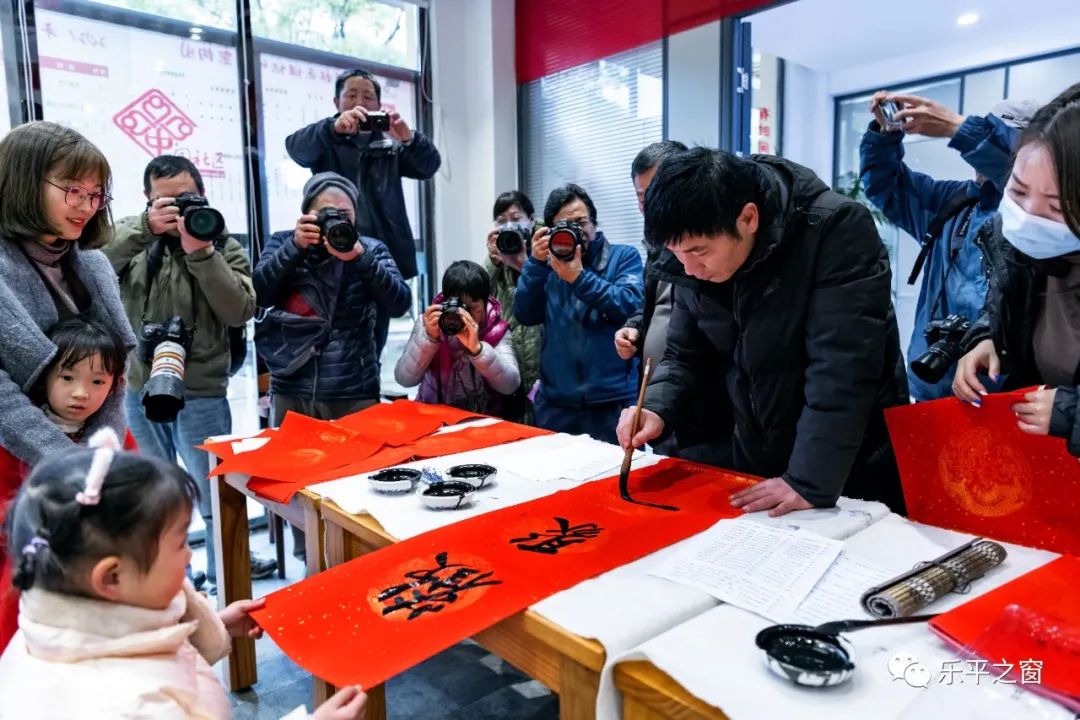 【新春走基层——聚焦三不停一旺盛】乐平：虎年迎新福满多 欢度春节人欢乐休闲区蓝鸢梦想 - Www.slyday.coM