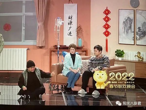 央视春晚8大热搜谁最风光，马凡舒好漂亮，撒贝宁嘴瓢，刘涛是托休闲区蓝鸢梦想 - Www.slyday.coM